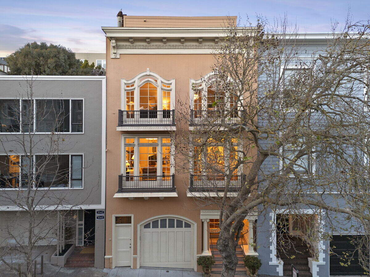 The two homes have seven bedrooms, four bathrooms and span 4,026 square feet.