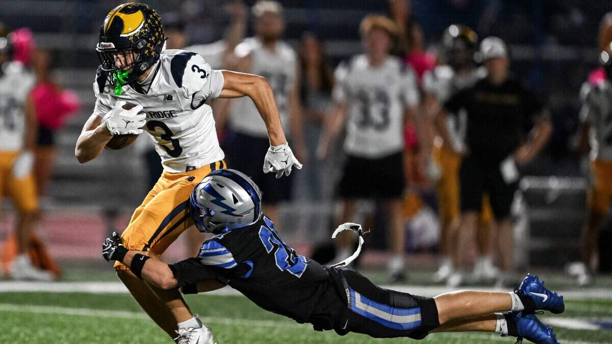 HS football: Oak Ridge tops Rocklin in SFL battle | Sacramento Bee