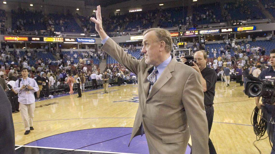 Former Kings trainer recalls Rick Adelman’s decency, humor and pain of his exit