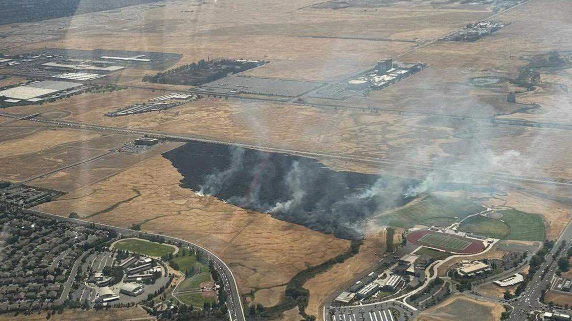A grass fire burned more than 100 acres Monday afternoon Aug. 4, 2025, in an area along Highway 65 north of Rocklin and Lincoln.