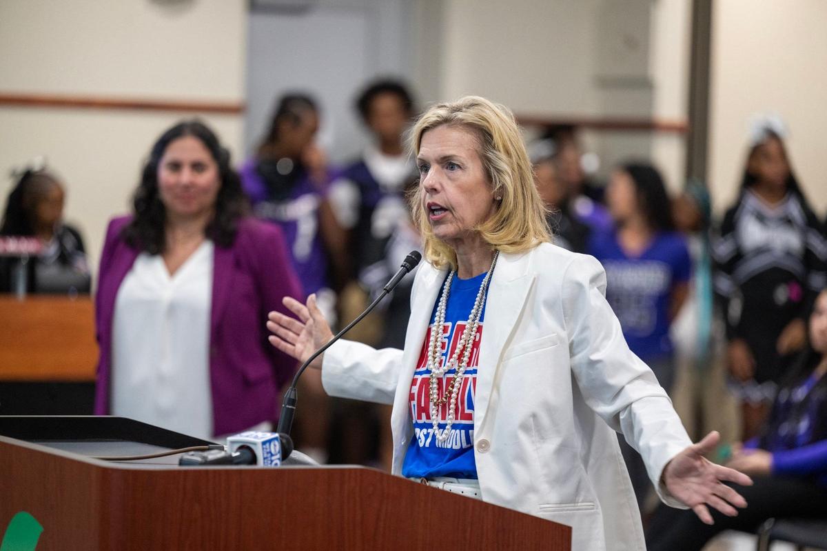 Lisa Ruda, St. Hope Public Schools superintendent, addresses the Sacramento City Unified school board in August.