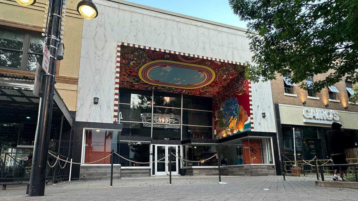 Chando’s Cantina Zazón del Mar sits locked at 730 K St. in Sacramento on Thursday, May 21, 2026. The downtown restaurant has been closed for several days after co-owner Jorge Barba was served a three-day notice on April 30 alleging $12,500 in unpaid April rent.