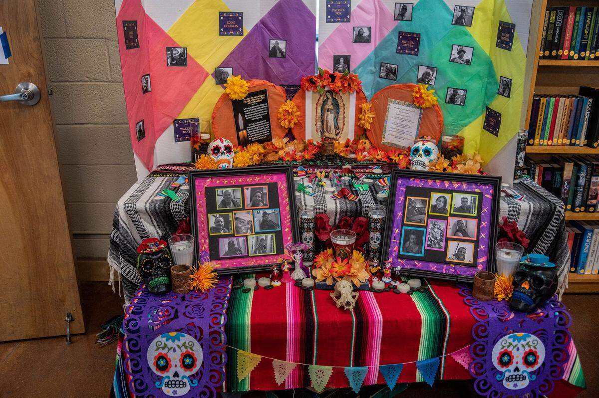 Kurt Osterhoff is pictured in a remembrance to honor homeless death in November inside the library at Loaves and Fishes for the annual Dia de los Muertos ceremony. When the library would have classics from authors like Mark Twain, Shakespeare and Tennessee Williams, Osterhoff would get excited, said librarian Zoe Kipping. Osterhoff died in the hospital Sept. 22. He was 63.