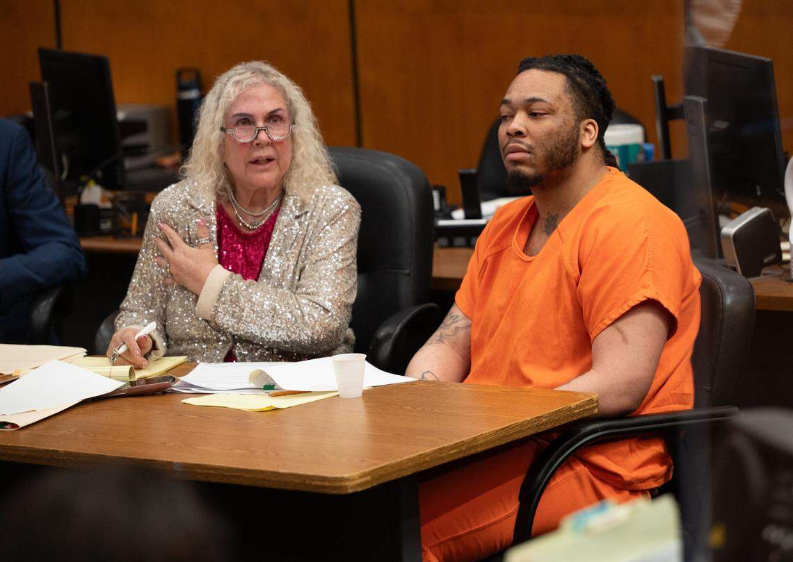 Defense attorney Linda Parisi questions a witness on Friday, Feb. 23, 2024, as murder suspect Dandrae Martin listens in Sacramento Superior Court during a preliminary hearing in the case of the April 2022 downtown Sacramento mass shooting.