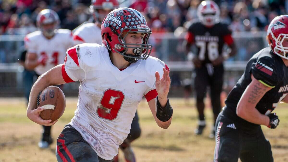 East Nicolaus quarterback Gavin Mcauliff is The Sacramento Bee’s football Prep of the Week.