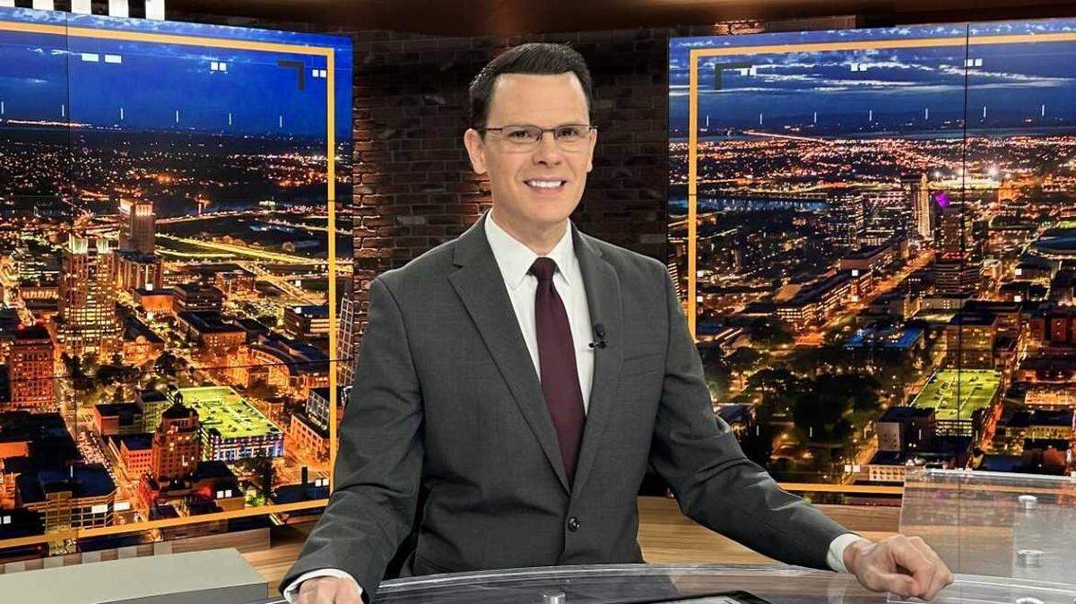 Dennis Shanahan, a Fox40 meterologist, assumed the role of weekend anchor last week.