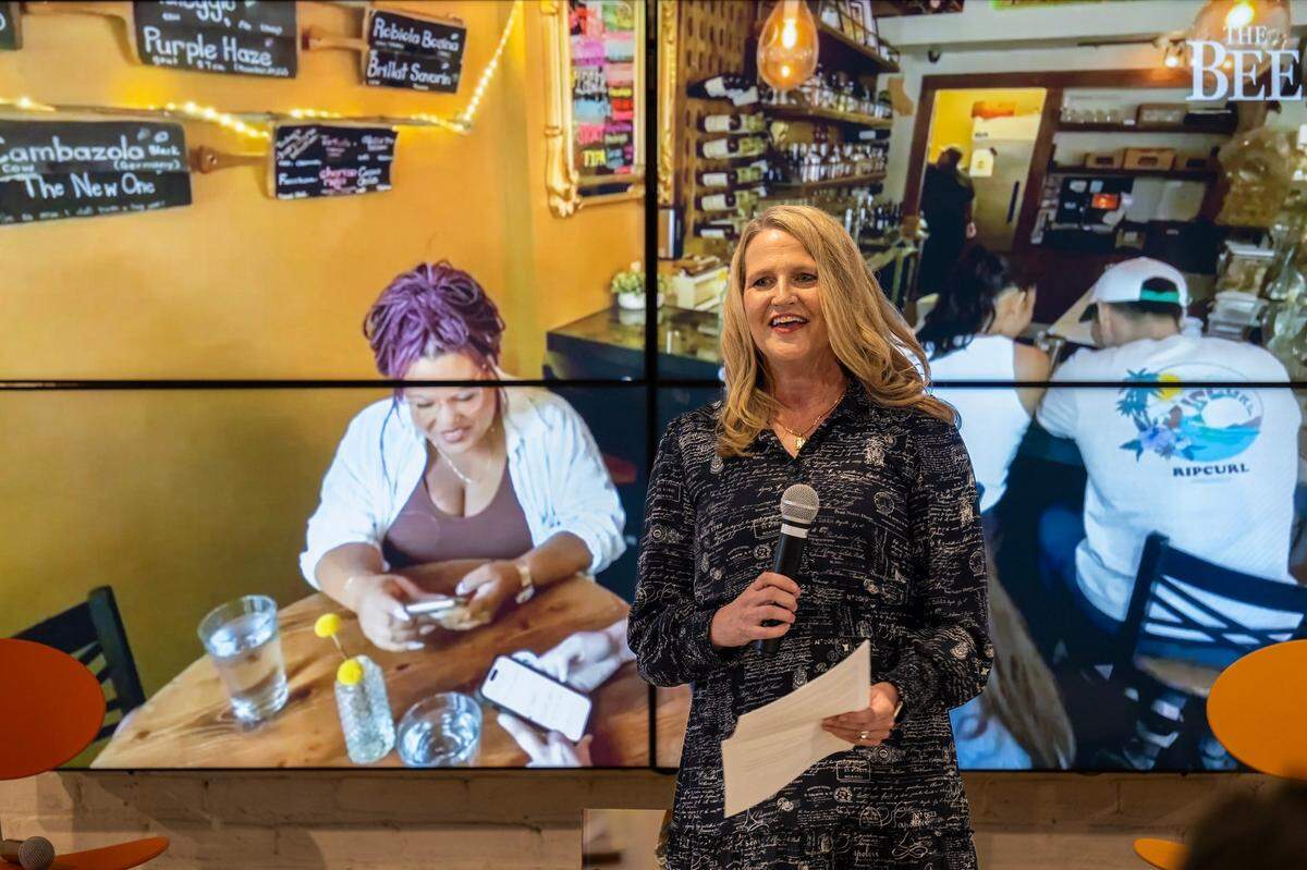 Sacramento Bee Executive Editor, Colleen Nelson addresses the crowd in attendance at the News and Nosh event before The Rind’s Sara Arbabian and Sacramento Bee reporter Benjy Egel take the stage on June 25.