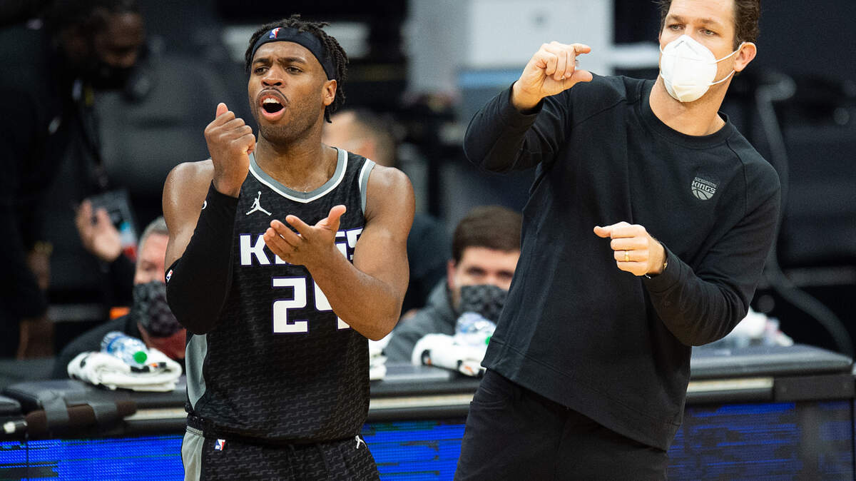 Sacramento Kings guard Buddy Hield (24) and Sacramento Kings Luke Walton (coach) reacts in the fourth quarter during a game at Golden 1 Center on Wednesday, Feb. 3, 2021 in Sacramento.