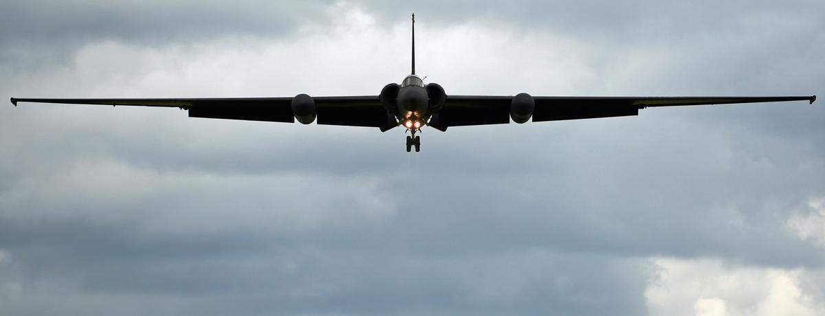 A U-2 from Beale Air Force Base, Calif., prepares to land at Royal Air Force Fairford, England, June 9, 2015.
