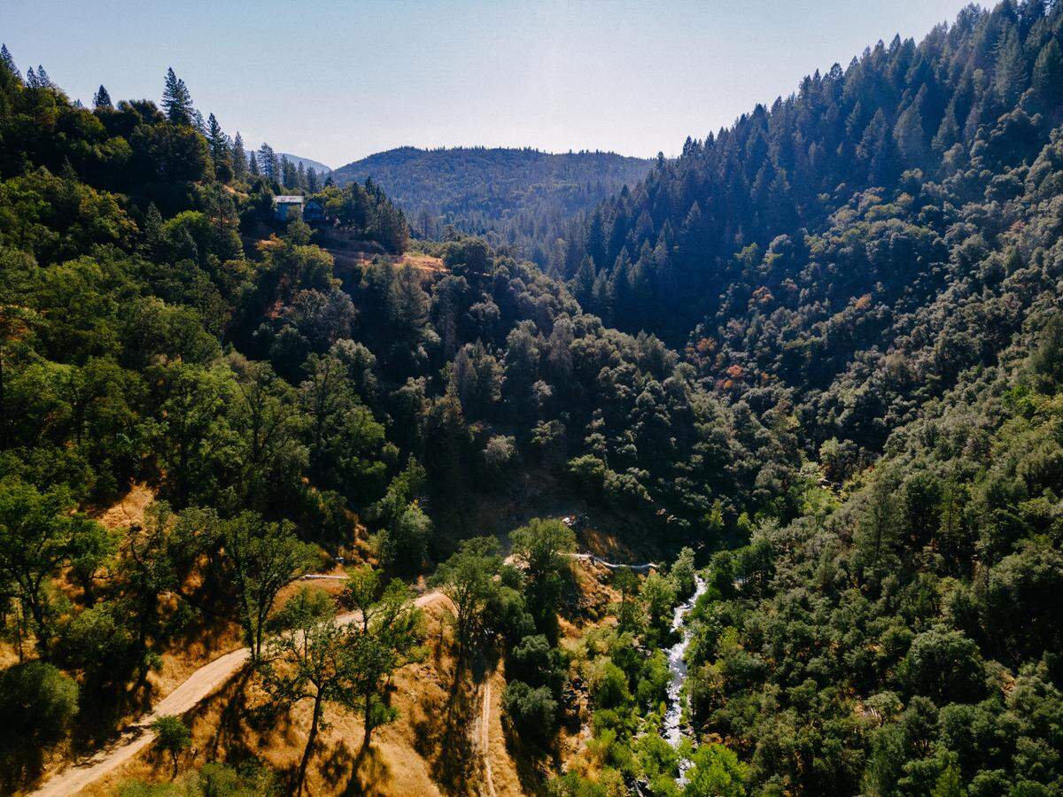 A gold- and trout-bearing river runs through Strange Ranch.