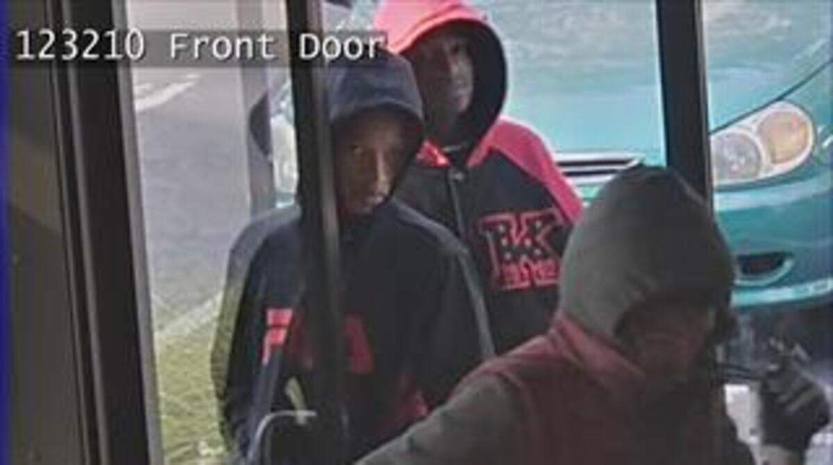 Four men are wanted after robbing an AT&T store in East Sacramento Monday.