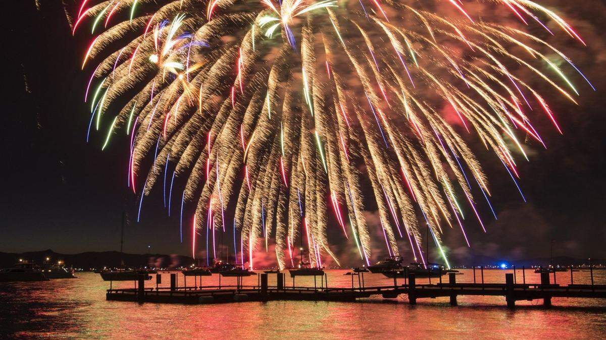 The 2017 fireworks display at Edgewood illuminates Lake Tahoe.