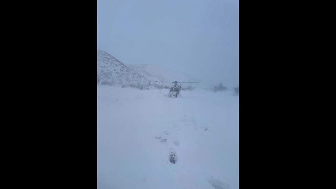 A man stranded in the snow while off-roading was rescued sending a text message to his girlfriend when his calls failed, a California sheriff said.&nbsp;