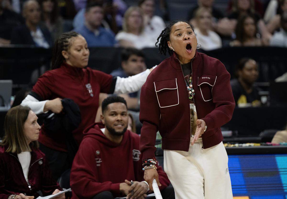 South Carolina Gamecocks head coach Dawn Staley reacts to a play in the first half against the Oklahoma Sooners during an NCAA Women’s Basketball Tournament Sweet 16 game Saturday at Golden 1 Center in Sacramento.