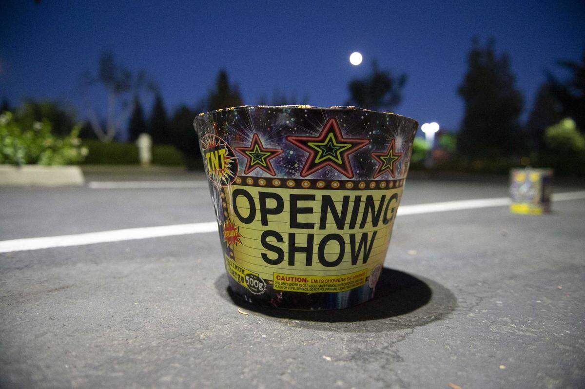 The Opening Show package by TNT ($69.99) is a classic firework show, building towards a symphony of energetic lights and sound