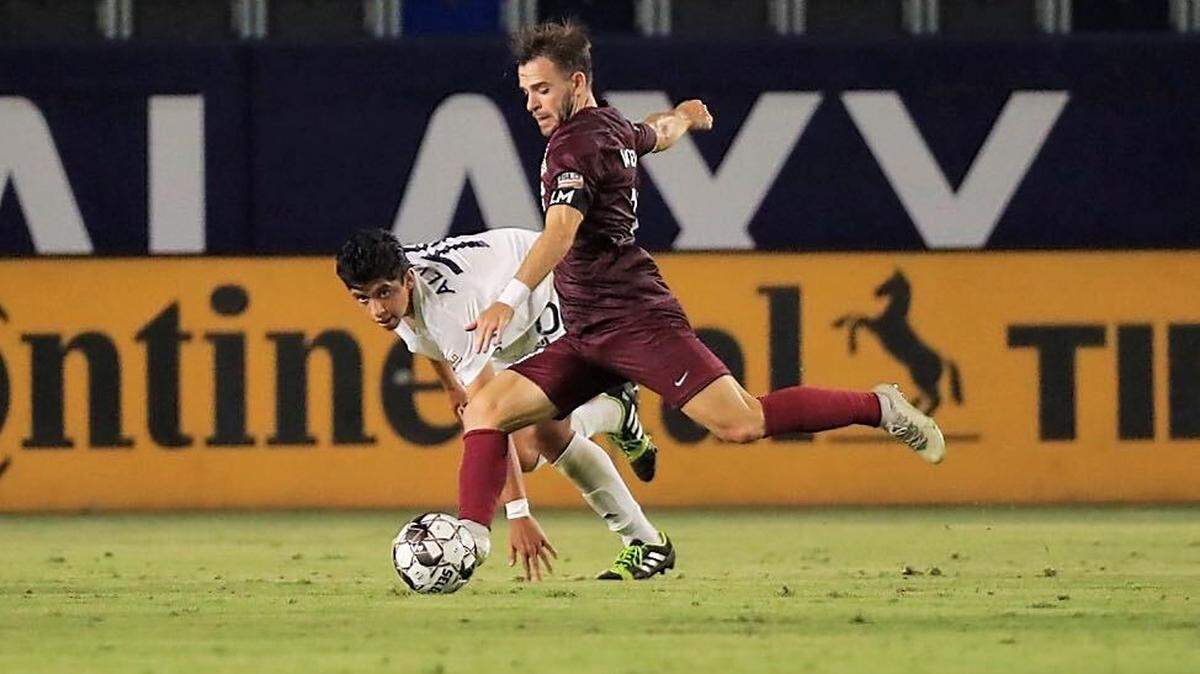 Sac Republic FC midfielder Sam Werner (11) fires a shot off his left foot in the teams 1-0 loss to La Galaxy ll. Sacramento finished the game with only five shots on goal, on 21 total shots.