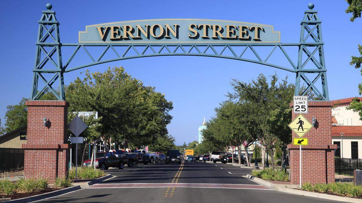 A sign befitting the historical railroad roots of Roseville's downtown area marks the entrance to Vernon Street.
