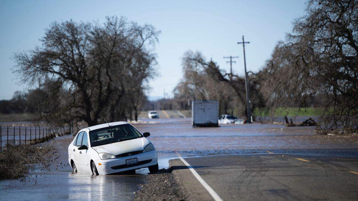 Sacramento sees the ‘wettest New Year’s Eve on record.’ Here’s how much rain, snow fell