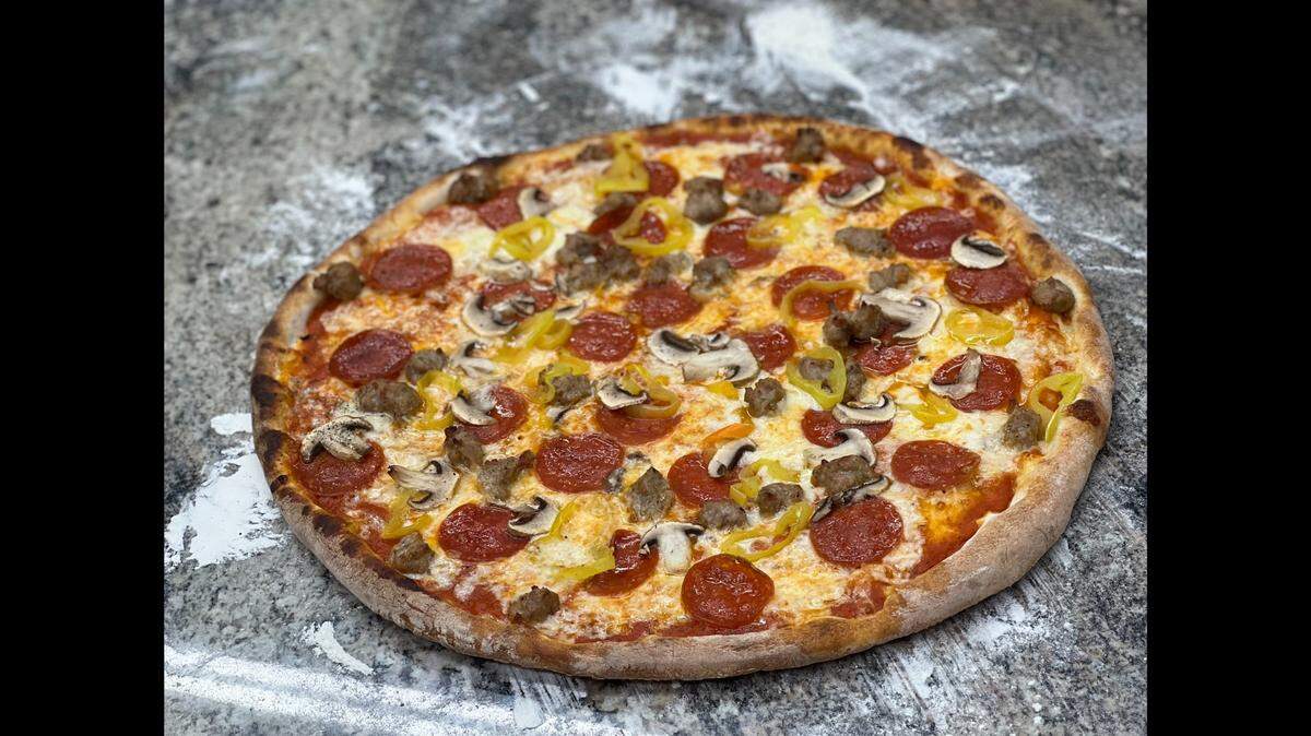 The Old School Pizza Americana from Anomino
