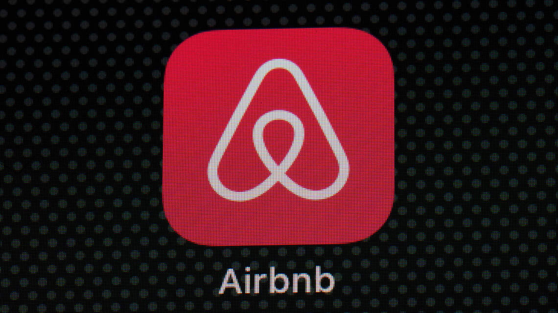 Airbnb is giving people the chance to house Ukrainian refugees. Here’s how you can help