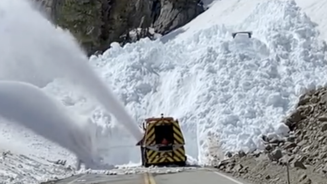 See crews take on a wall of snow blocking Tioga Pass across Sierra. ‘It’s gonna be a while’