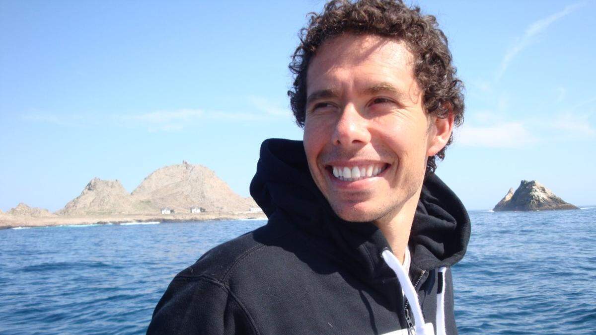 Jaimal Yogis, a Sacramento-area native, will be in the area next week to promote his new book, “City of Dragons: The Awakening Storm.”