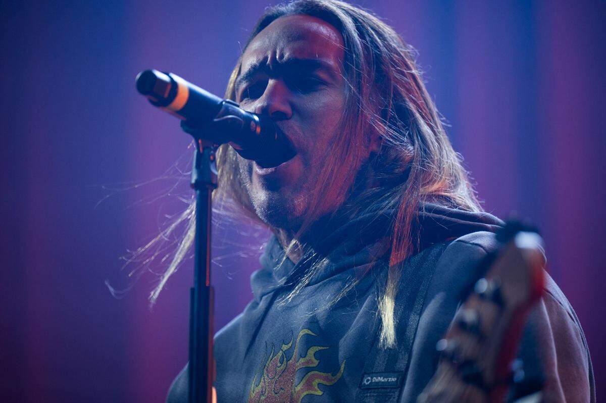 Fall Out Boy bassist Pete Wentz sings during the group’s concert Sunday at Golden 1 Center.