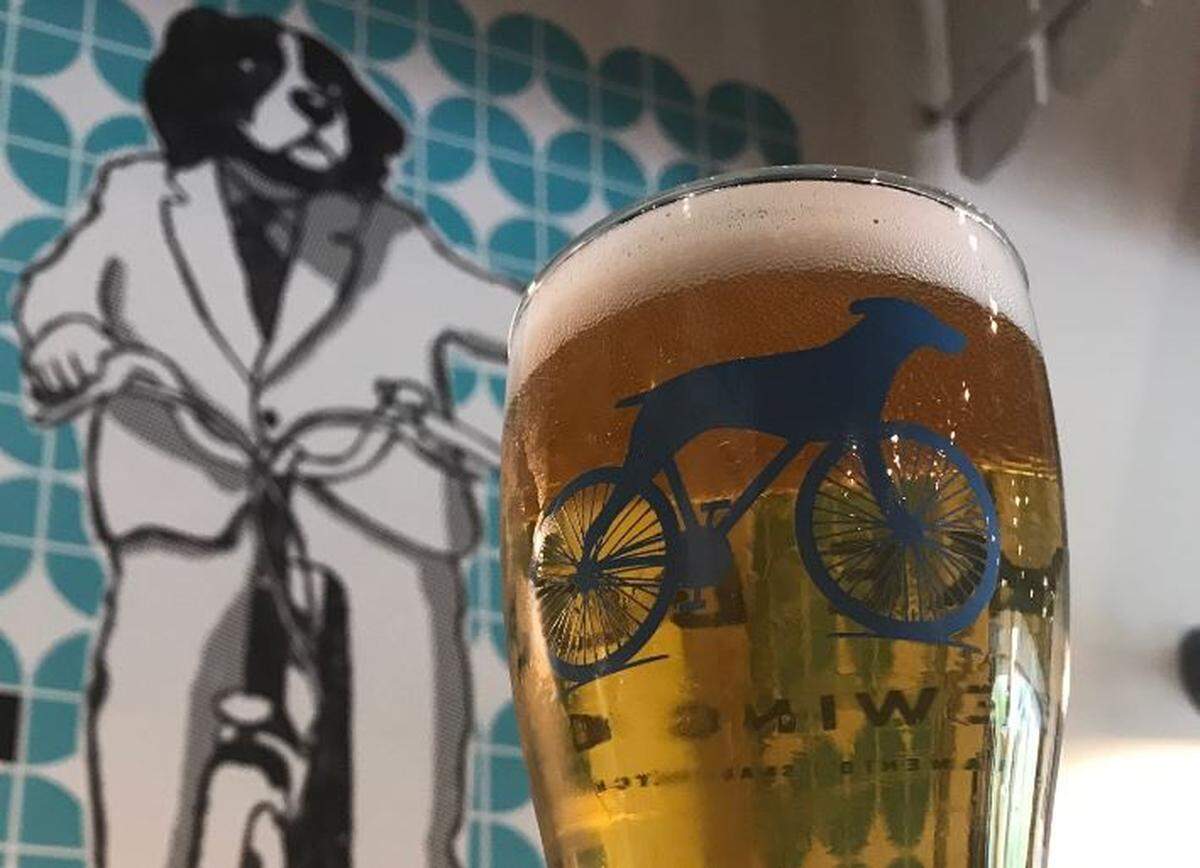 Et Tu Brut? at Bike Dog Brewing Company.