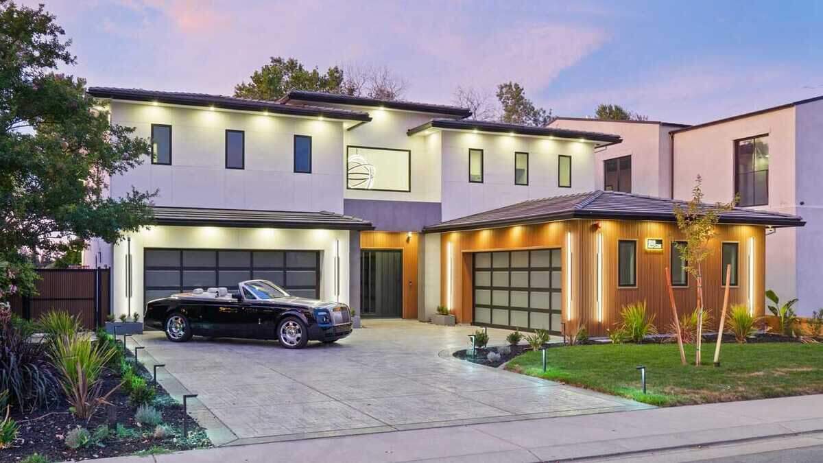 Builder creates detail-rich, modern retreat on river in West Sacramento