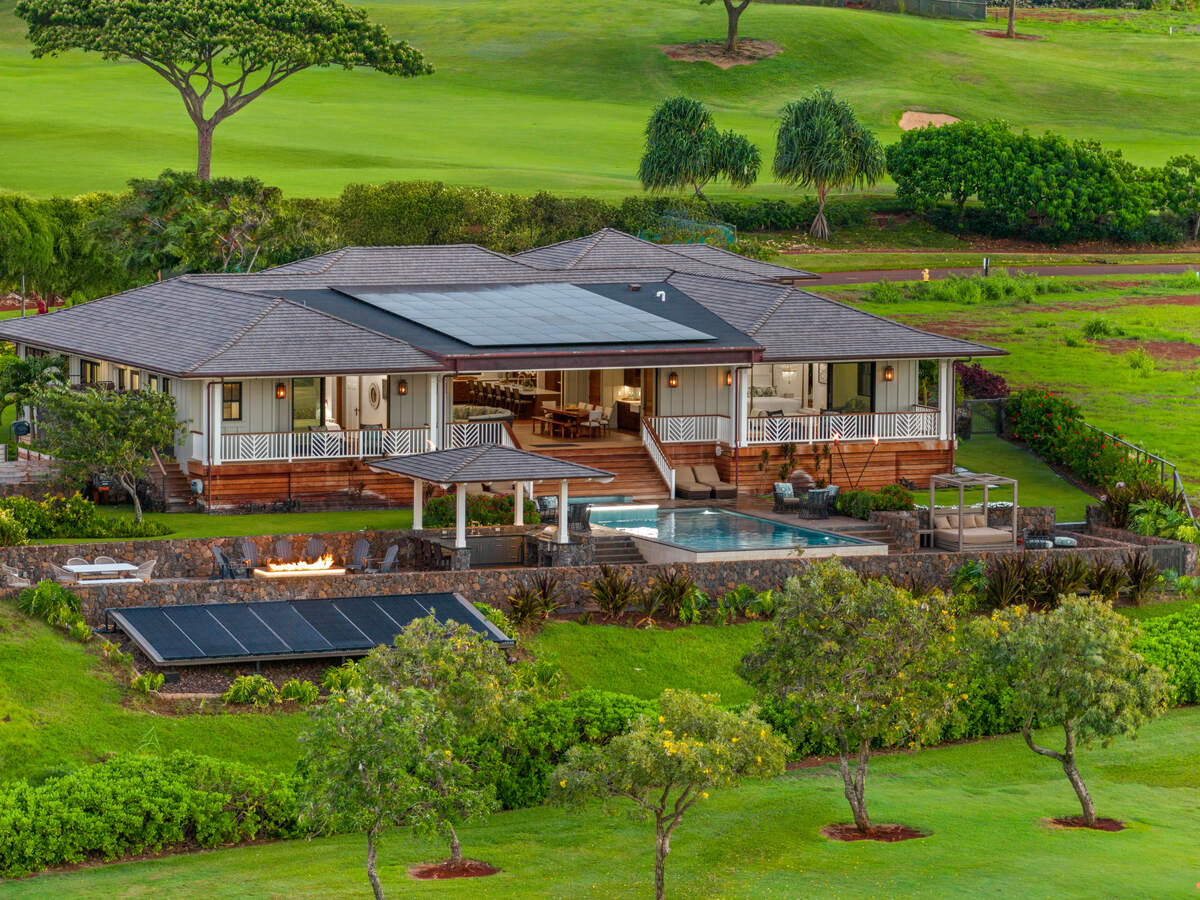Spanning 5,608 square feet under roof, Kula Makai 8 — on the edge of the Pacific Ocean — features four bedrooms, four and a half bathrooms, a dedicated office and bonus room.