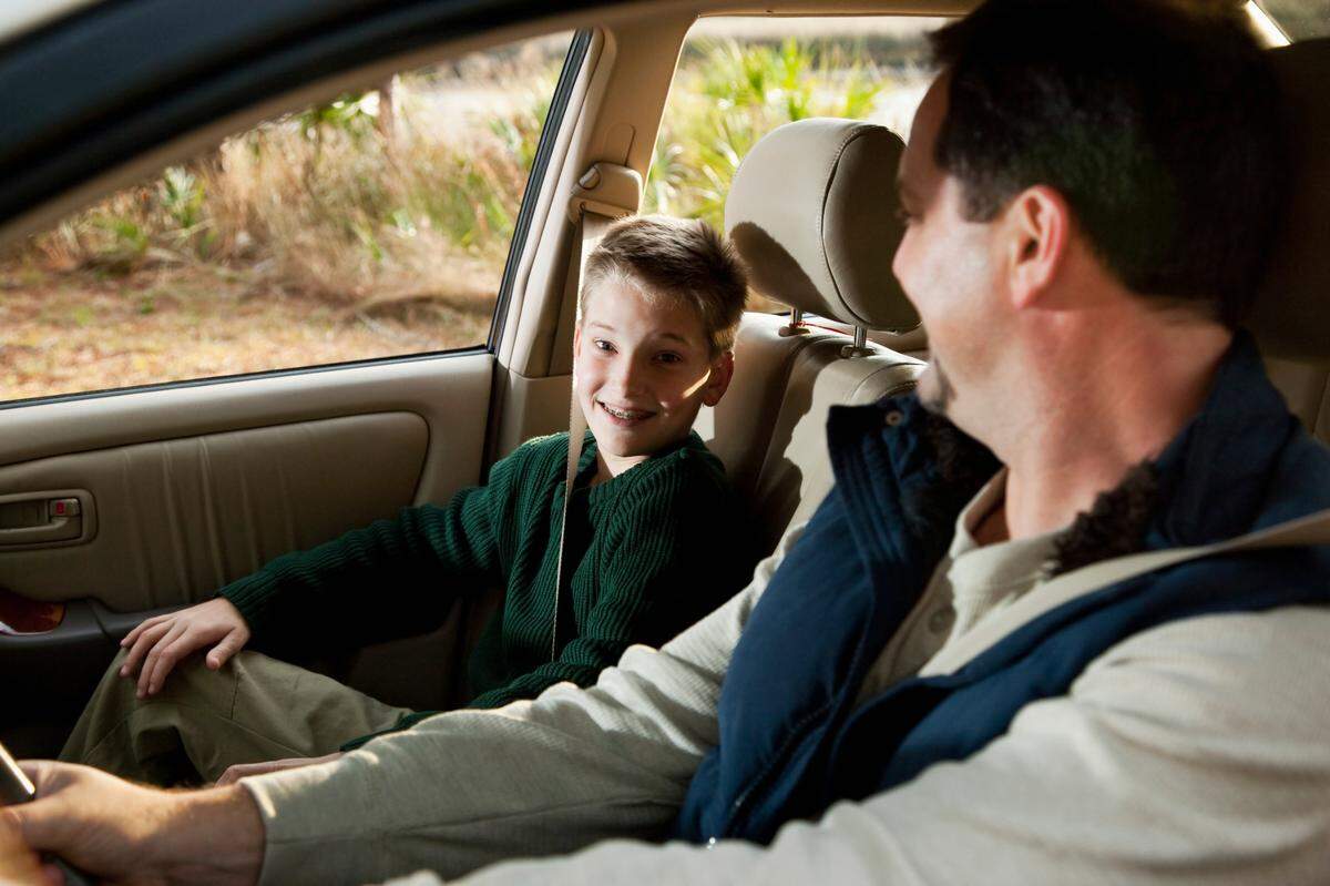 When chldren are legally allowed to stop using a car seat or booster seat depends on their height and age, Washington state law says.