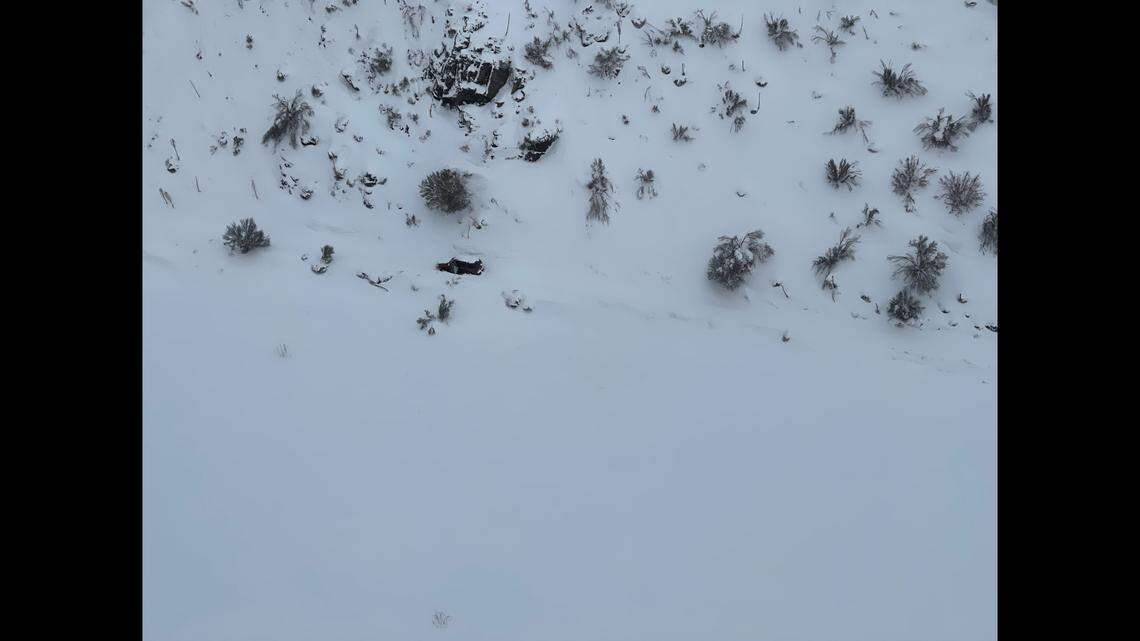 Calls for help fail as man stuck in snow tries to dig vehicle out, CA rescuers say