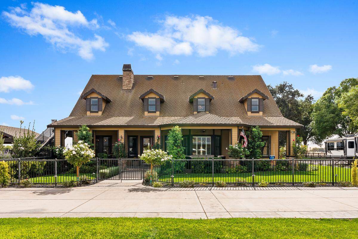 The Northern California vineyard property includes a 4,500-square-foot custom home with four bedrooms.