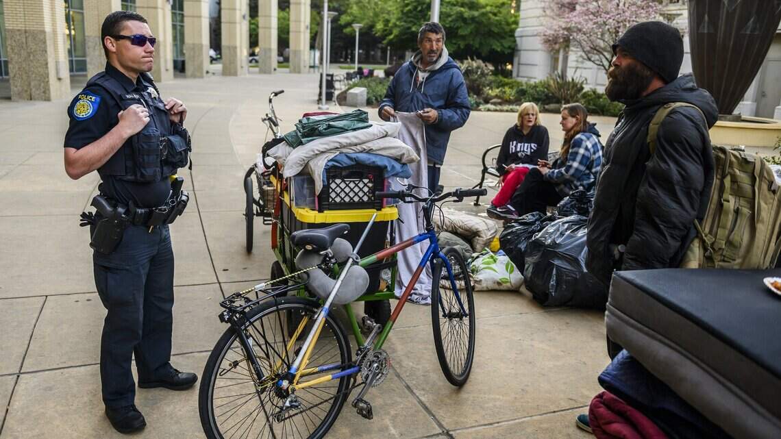 Sacramento may ban homeless from sleeping at City Hall at mayor’s request