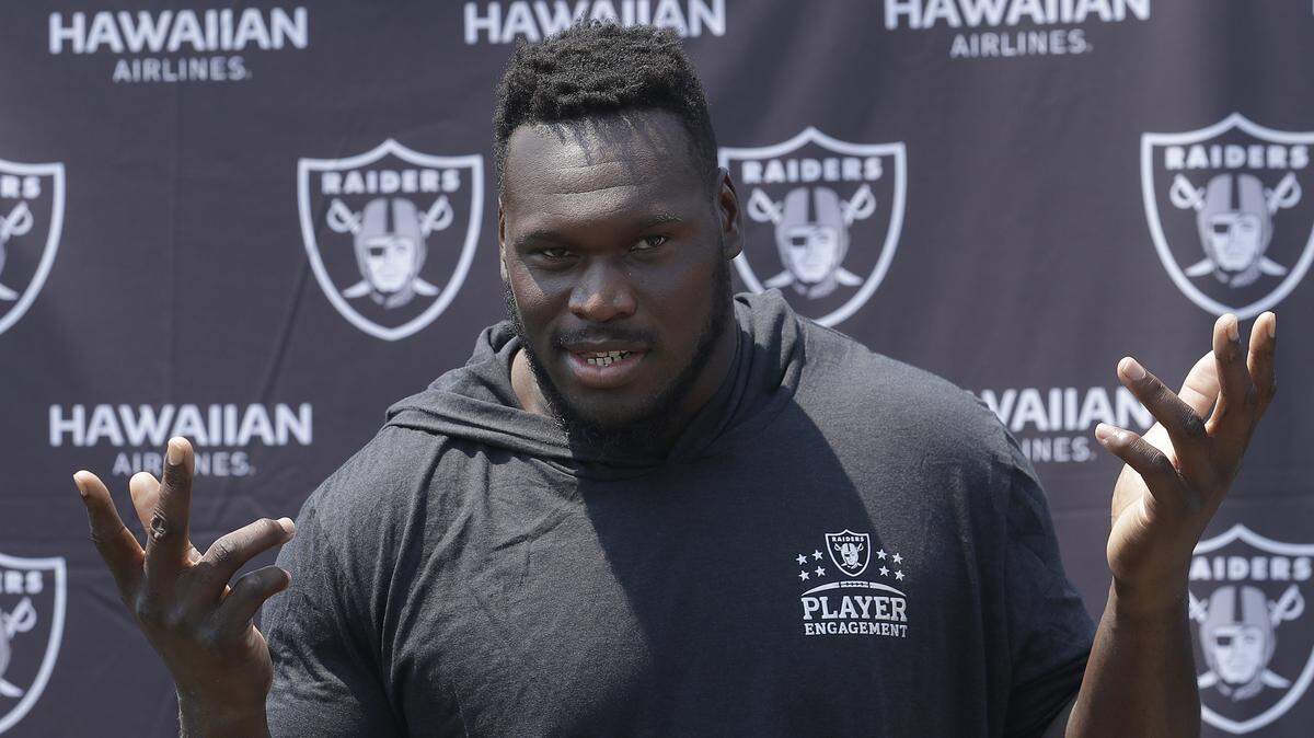 Raiders offensive guard Kelechi Osemele has a bit of an issue with his 90 overall rating in the recently released “Madden NFL 19” video game.