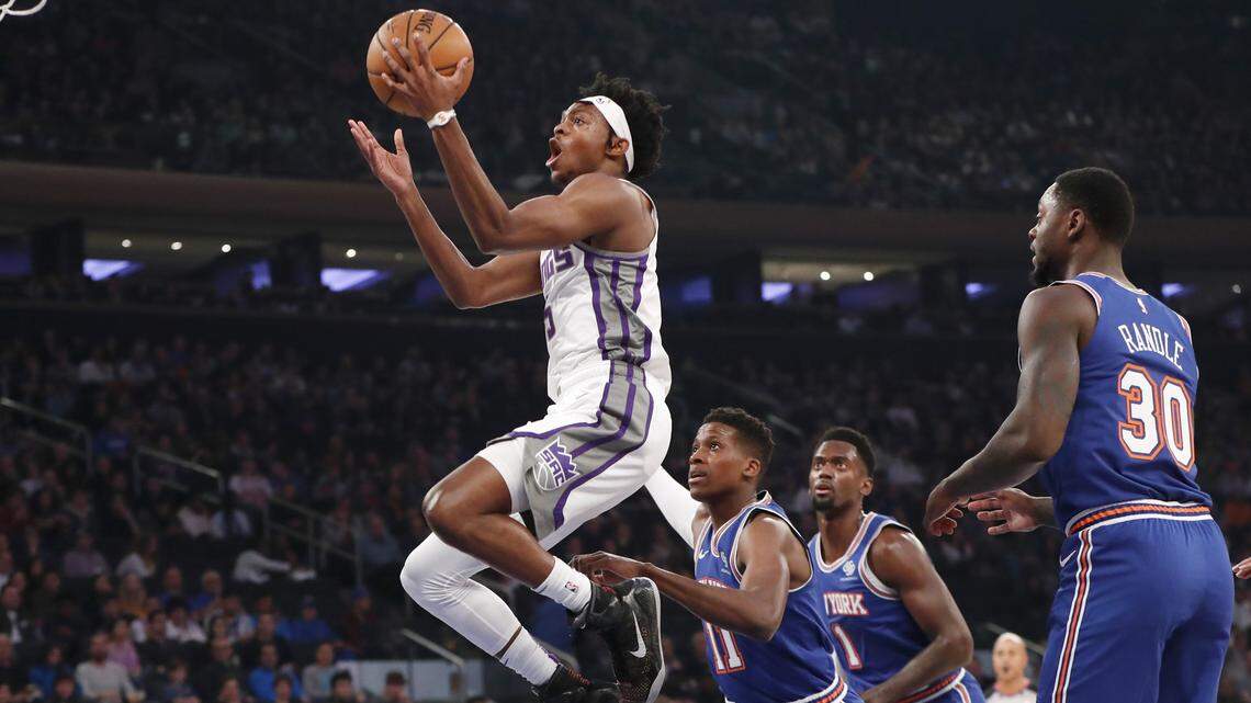 Orthopedic surgeon explains severity of Kings point guard De’Aaron Fox’s ankle injury