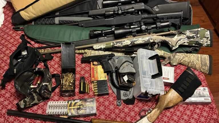 Sacramento police find guns, possible bomb-making materials after online threats