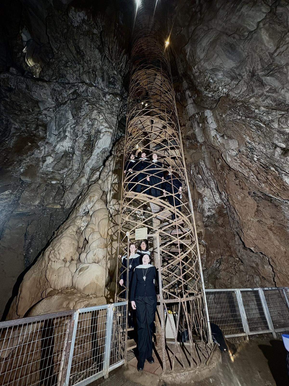 Vox Musica choir descends into the Moaning Caverns on Dec, 14, 2024 for Vox Musica’s annual holiday concert.