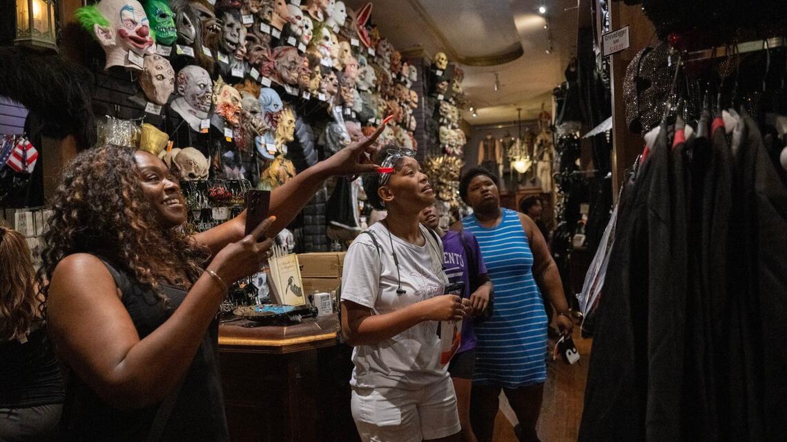 Old Sacramento costume, gift store Evangeline’s turns 50. How is it celebrating its birthday?
