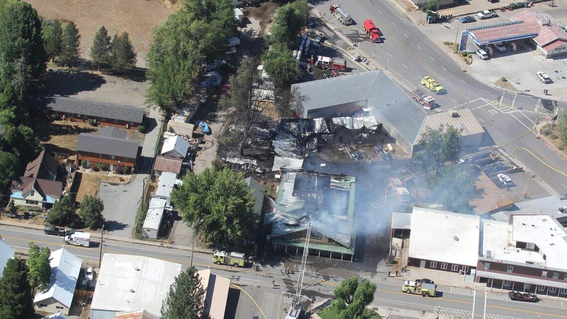 Fire levels block in Quincy, destroys Plumas County crisis resource center