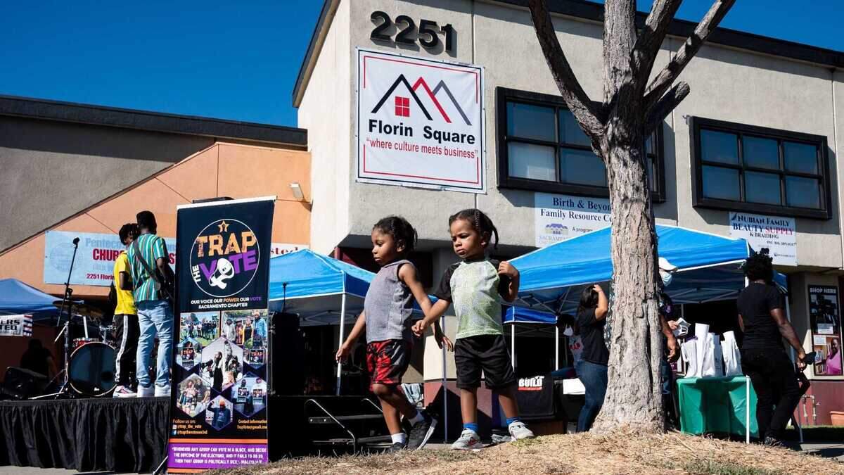 Children frolic outside at the African Market Place at Florin Square in 2020. The south Sacramento center, home to the Sojourner Truth African Heritage Museum, hosted its 2nd annual Ujamaa Market Day on Friday, Dec. 29, 2023, the fourth day of Kwanzaa.