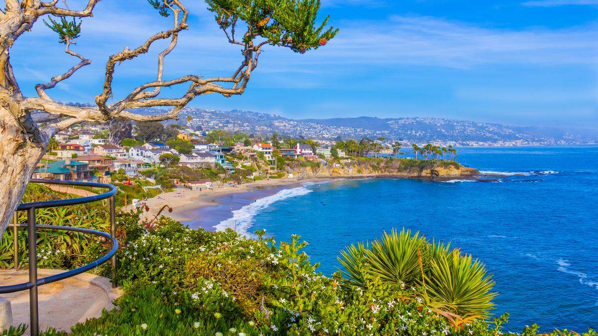 Laguna Beach, California is home to the Pageant of the Masters, an incredible living arts festival.
