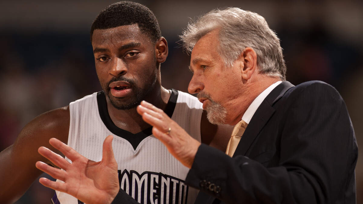 Sacramento Kings coach Paul Westphal talks with guard Tyreke Evans in the first quarter of a game on Sunday, Jan. 1, 2012, between the Kings and the New Orleans Hornets at Power Balance Pavilion in Sacramento.