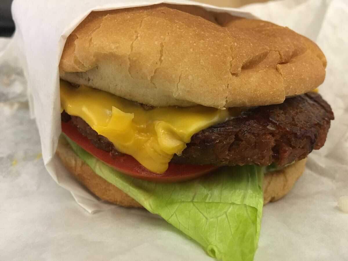 Suzie Burger used Beyond Meat patty although it was listed as an Impossible burger on the menu.