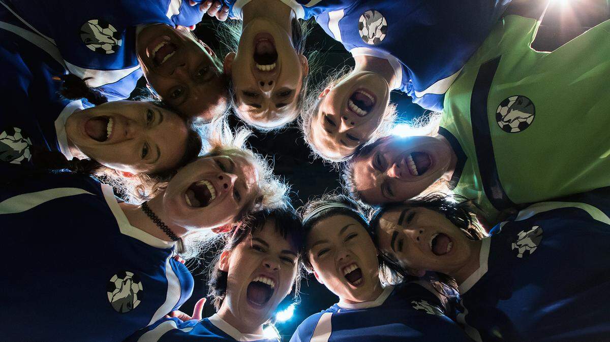 Starring in “The Wolves” at Capital Stage are, clockwise from center top, Jessica Brooks, Payton Gobeille, Chloe King, Devin Valdez, Jasmine Anne Osborne, Jessica Dahlgren, Ella Dershowitz, Leah Daugherty and Tiffanie Mack.