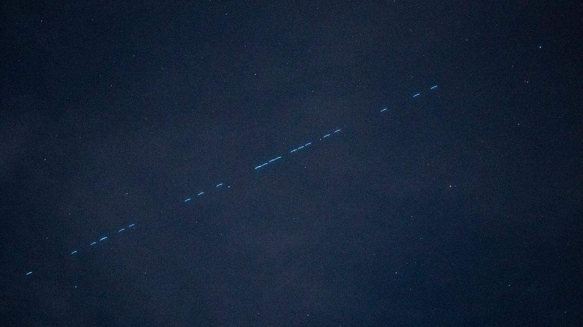 The Starlink satellites from Elon Musk’s spacecraft company, SpaceX, streak across the sky over the Sacramento region Thursday.