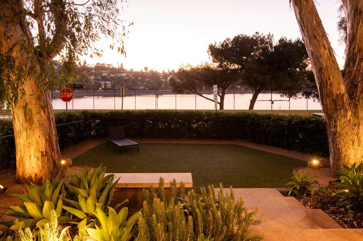 The lake views are special in the home built by the grandson of Frank Lloyd Wright.