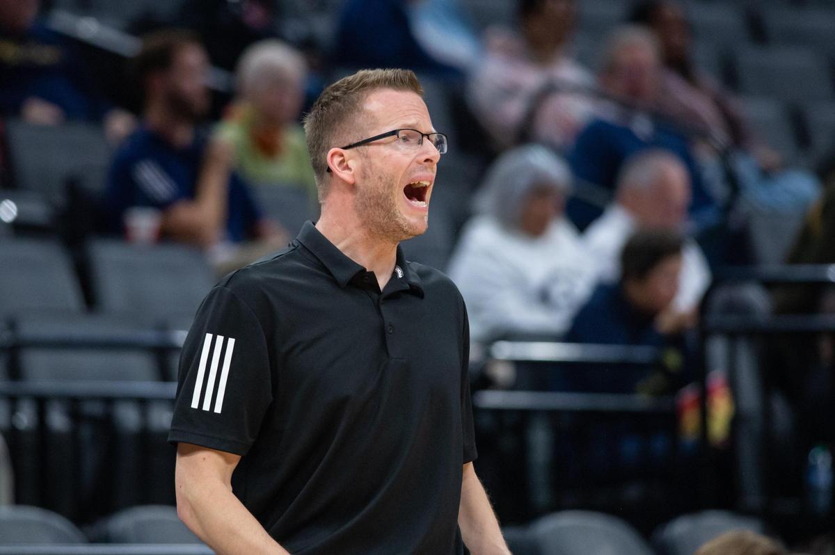 Sacramento State Hornets coach Mark Campbell calls out a play to his team during the second quarter in the Causeway Classic on Tuesday at Golden 1 Center in Sacramento. The Hornets won 67-45.