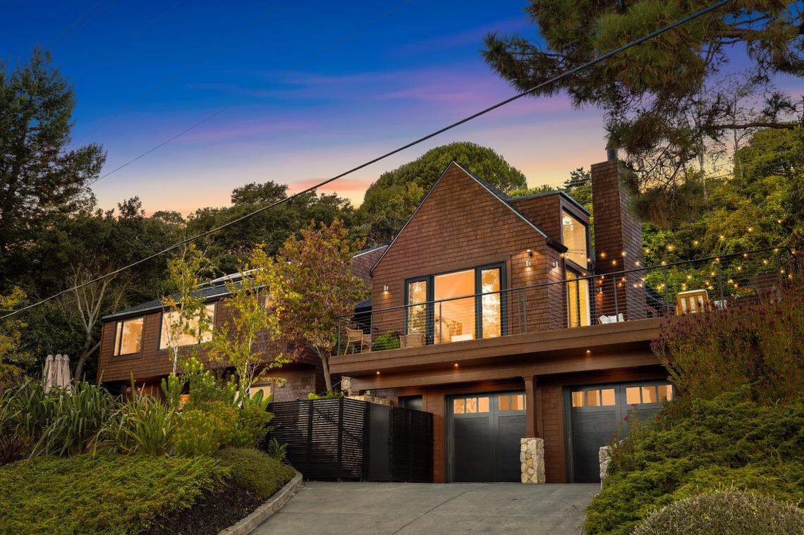 Robert Redford is selling his wood-shingled home along San Francisco Bay for $4.15 million.