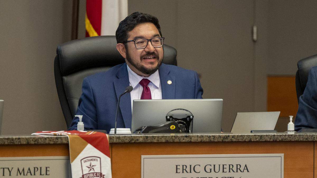 Sacramento City Councilmember Eric Guerra speaks during a 2025 meeting.